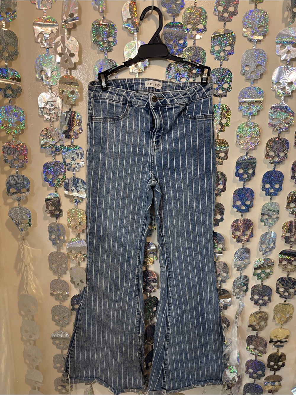 Cello Women's Blue Pinstripe Wide-Leg Jeans